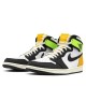 Nike Air Jordan 1 Retro High "White Black Volt University Gold" Damen/Herren AJ1 Sneakers 555088-118