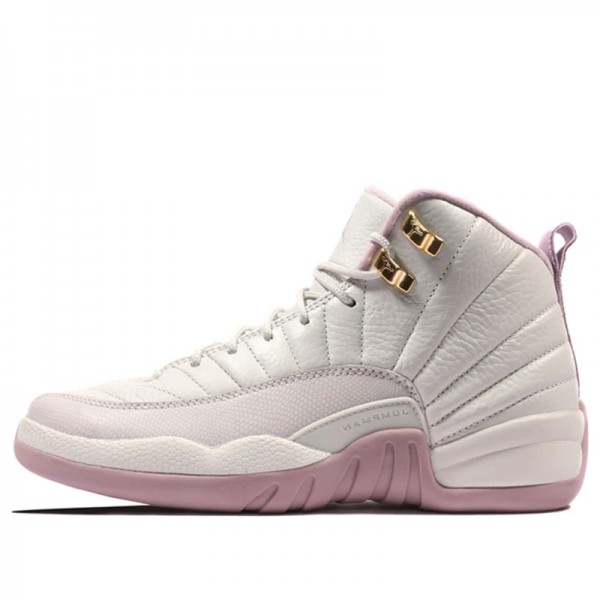 Nike Air Jordan XII Retro "Heiress Plum Fog" Damen AJ12 Sneakers 845028-025